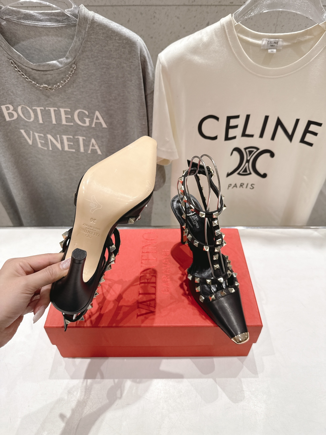 高版本出厂 ～New～顶级制作·Valentino*·华伦天奴〰️2026ss官方同步春夏走秀新款高跟鞋