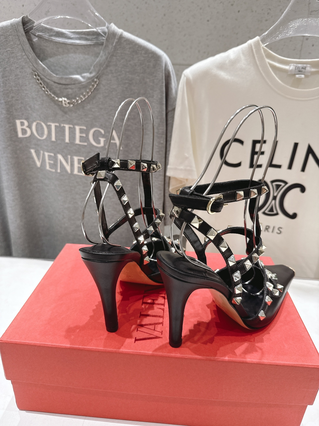 高版本出厂 ～New～顶级制作·Valentino*·华伦天奴〰️2026ss官方同步春夏走秀新款高跟鞋