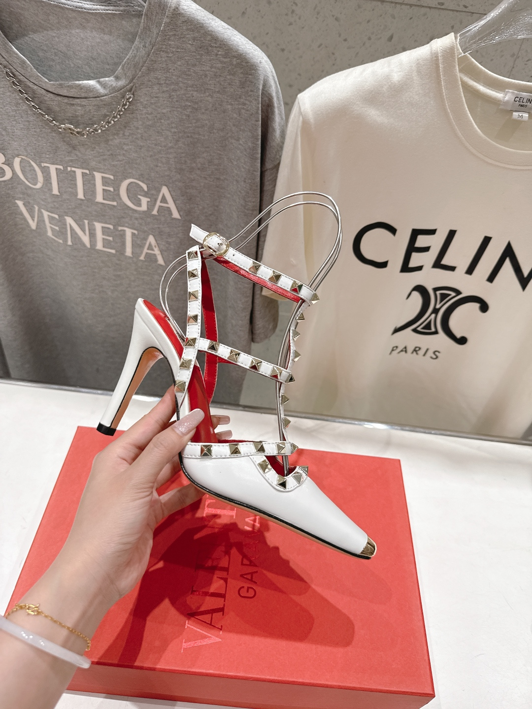 高版本出厂 ～New～顶级制作·Valentino*·华伦天奴〰️2026ss官方同步春夏走秀新款高跟鞋