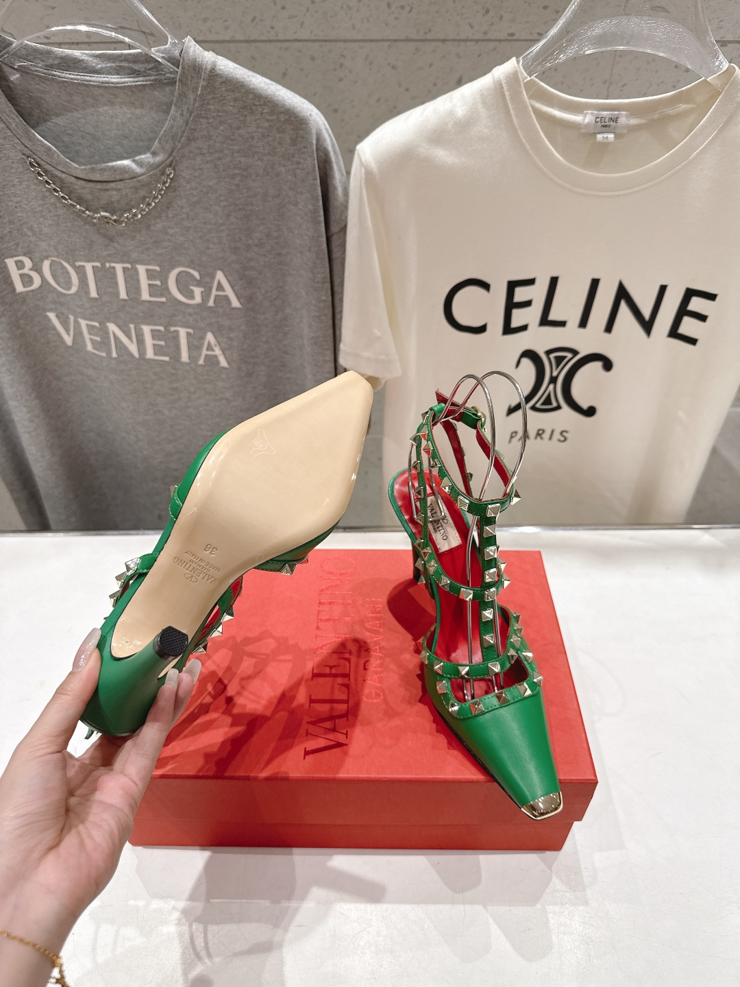 高版本出厂 ～New～顶级制作·Valentino*·华伦天奴〰️2026ss官方同步春夏走秀新款高跟鞋