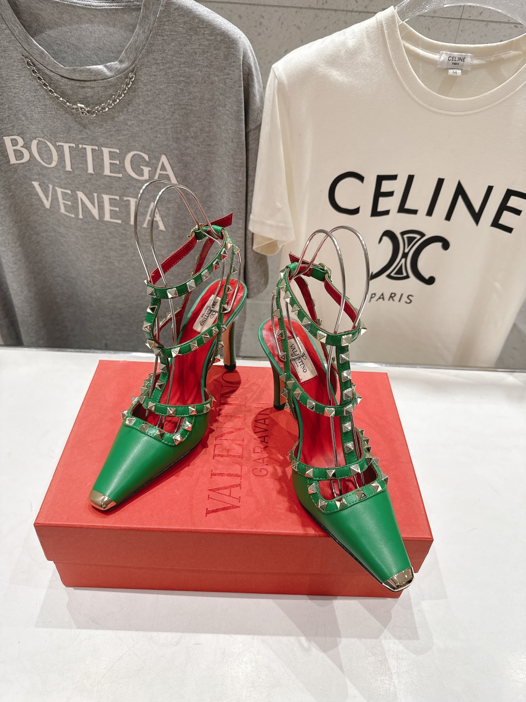 高版本出厂 ～New～顶级制作·Valentino*·华伦天奴〰️2026ss官方同步春夏走秀新款高跟鞋