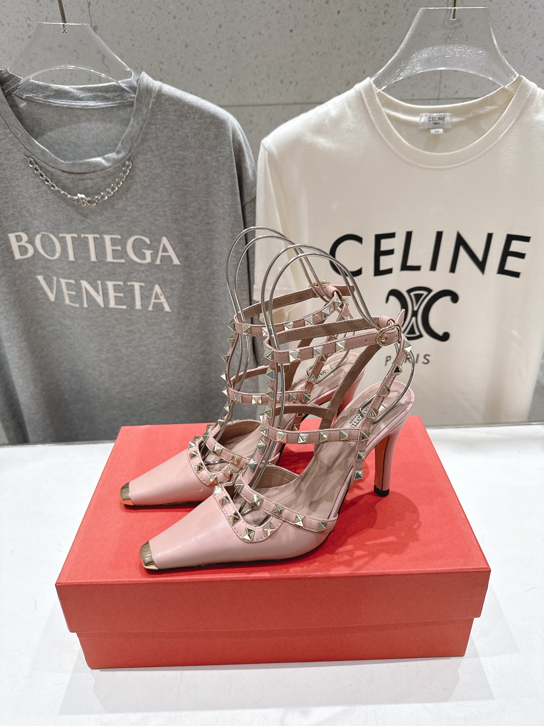 高版本出厂 ～New～顶级制作·Valentino*·华伦天奴〰️2026ss官方同步春夏走秀新款高跟鞋