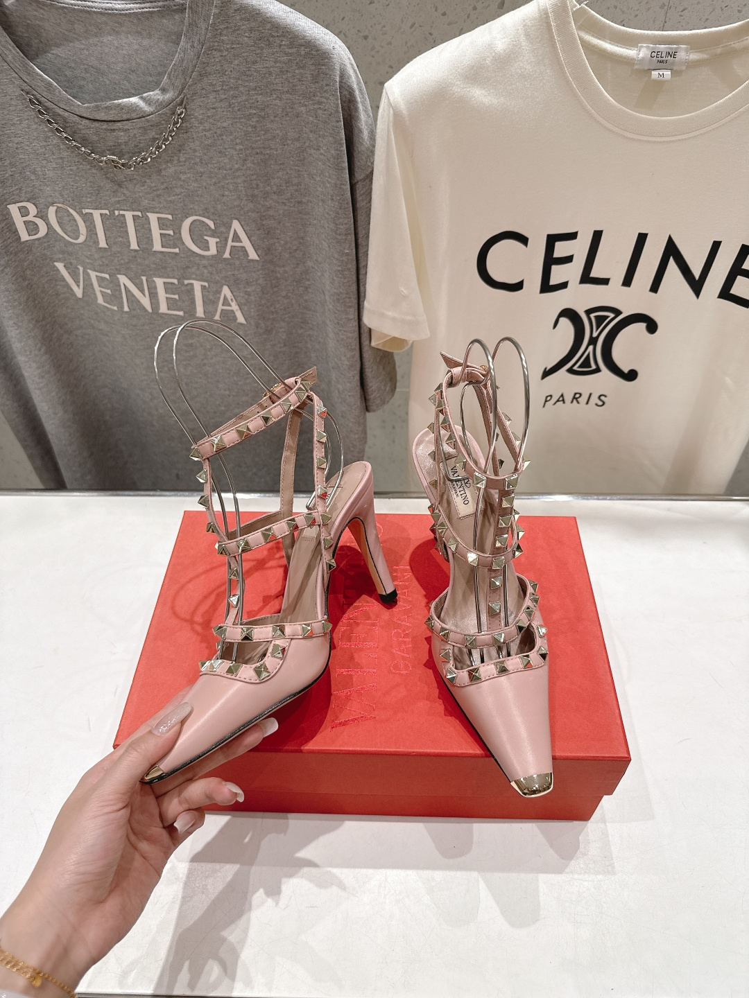 高版本出厂 ～New～顶级制作·Valentino*·华伦天奴〰️2026ss官方同步春夏走秀新款高跟鞋