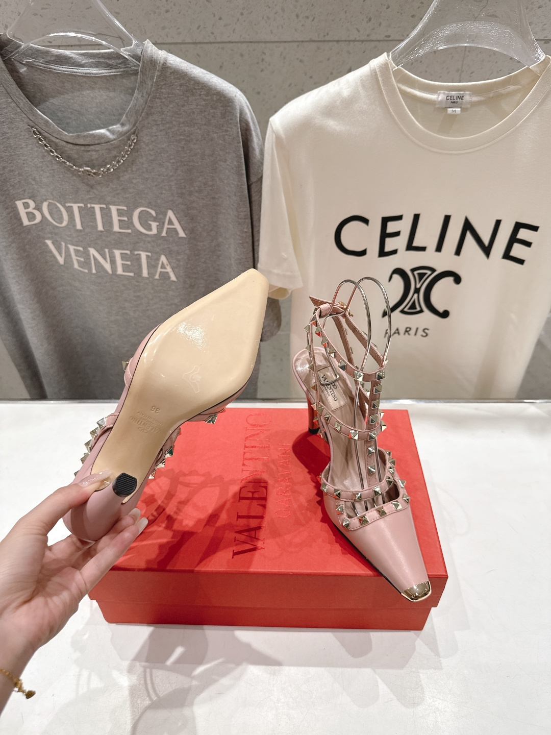 高版本出厂 ～New～顶级制作·Valentino*·华伦天奴〰️2026ss官方同步春夏走秀新款高跟鞋