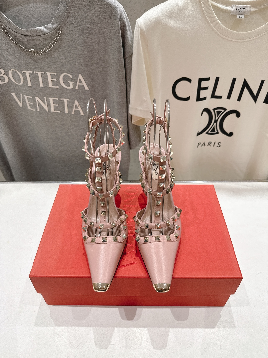 高版本出厂 ～New～顶级制作·Valentino*·华伦天奴〰️2026ss官方同步春夏走秀新款高跟鞋