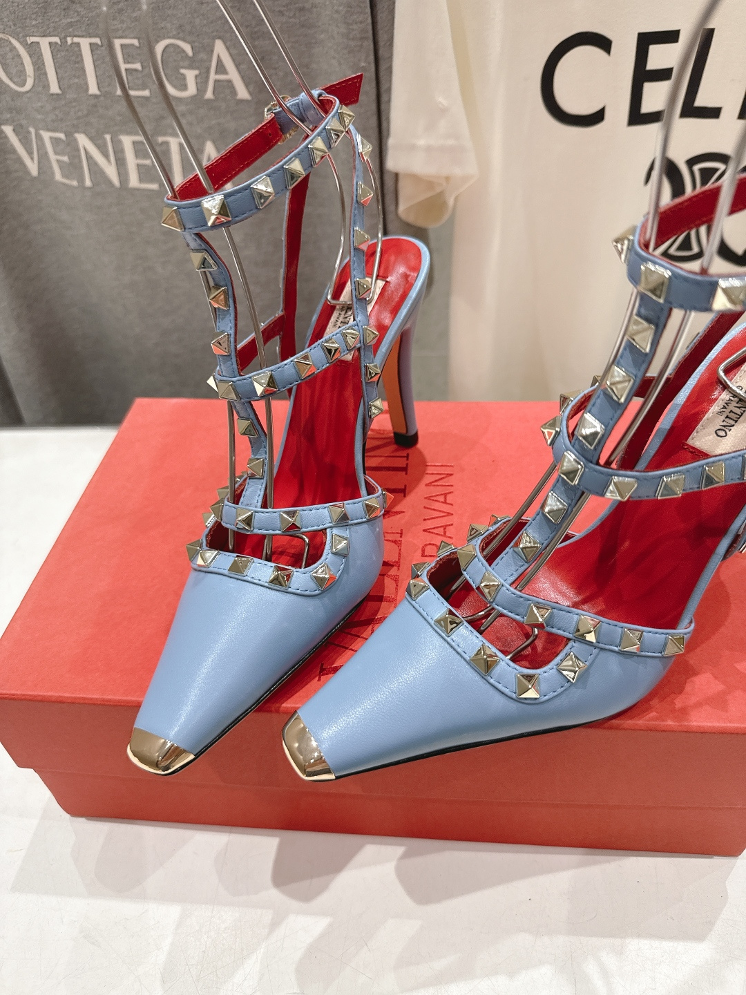 高版本出厂 ～New～顶级制作·Valentino*·华伦天奴〰️2026ss官方同步春夏走秀新款高跟鞋