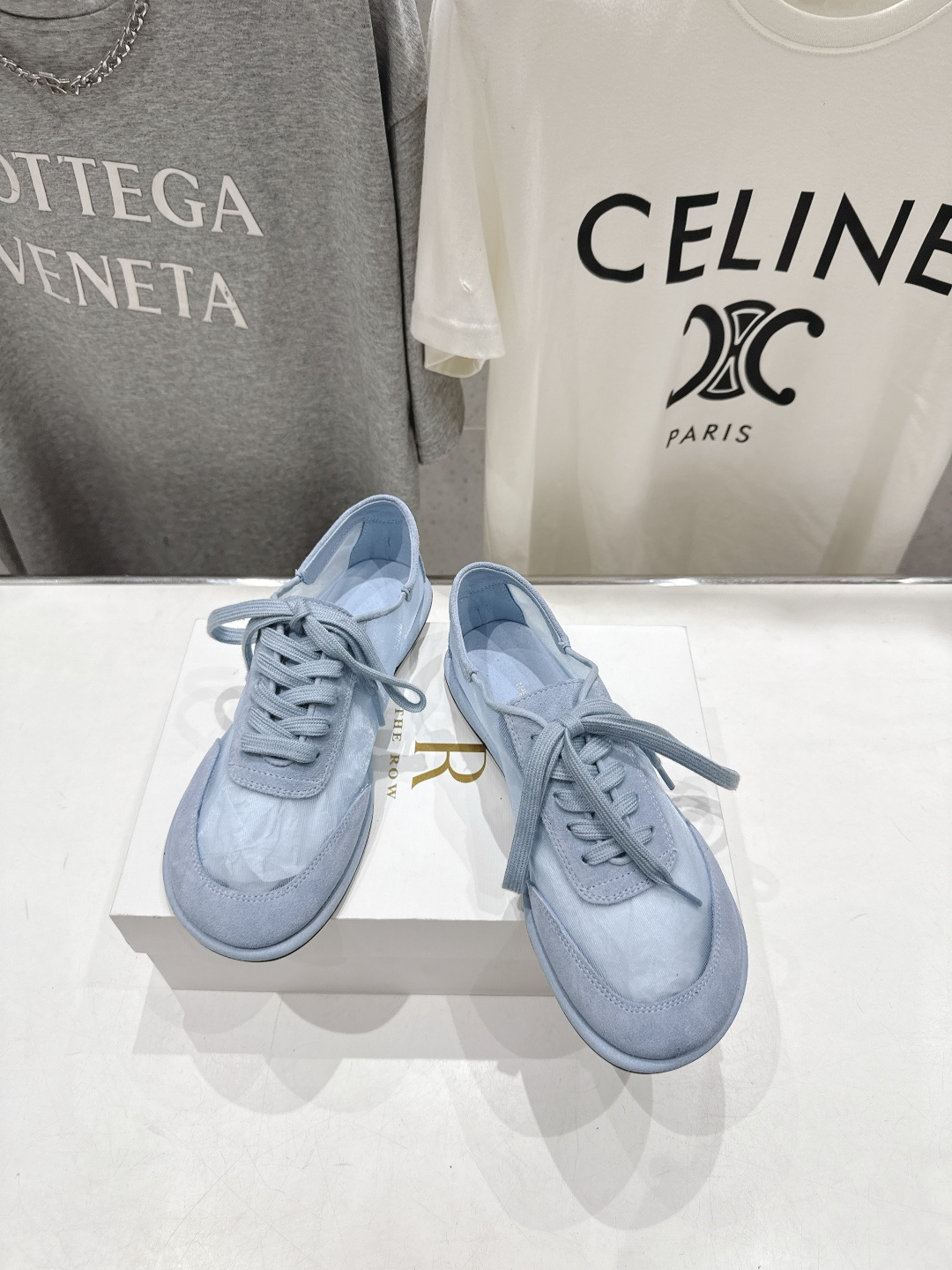 高版本出厂 the row 2026ss春夏走秀爆款平底鞋系带网面休闲鞋单鞋非常舒服的休闲鞋，极简设计理