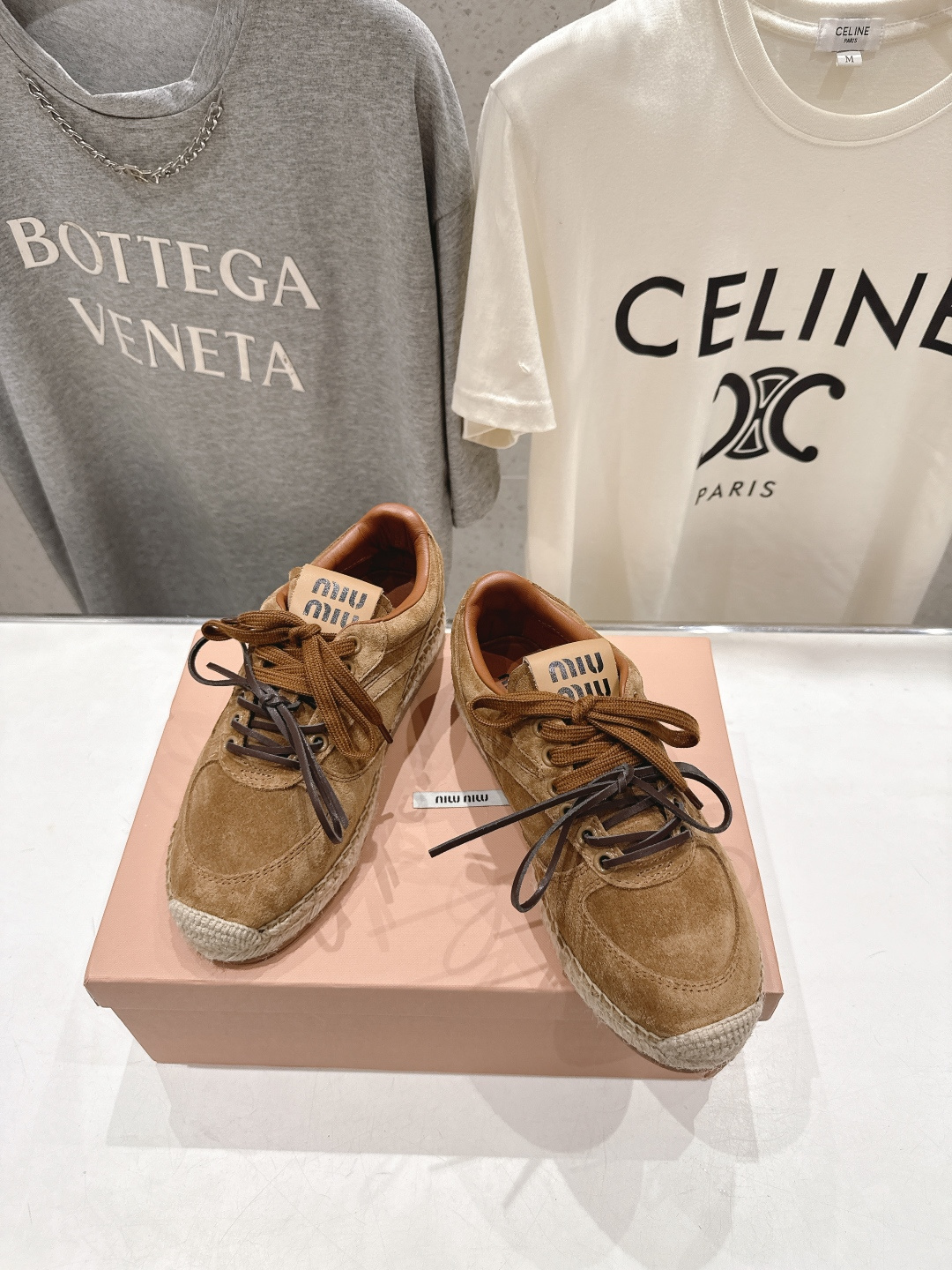 高版本出厂 MiuMiu/缪缪F022 2026ss新款麻绳底渔夫鞋一脚蹬乐福鞋休闲鞋原版开模 所有材质