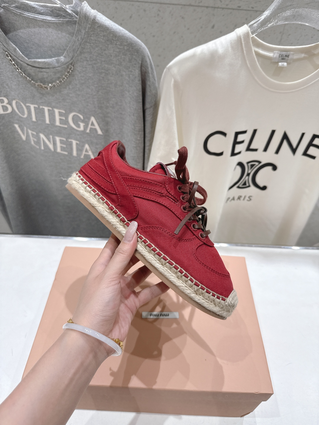 高版本出厂 MiuMiu/缪缪F022 2026ss新款麻绳底渔夫鞋一脚蹬乐福鞋休闲鞋原版开模 所有材质