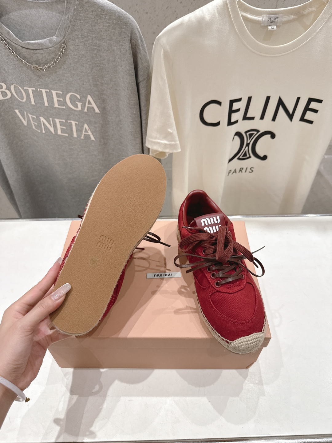 高版本出厂 MiuMiu/缪缪F022 2026ss新款麻绳底渔夫鞋一脚蹬乐福鞋休闲鞋原版开模 所有材质