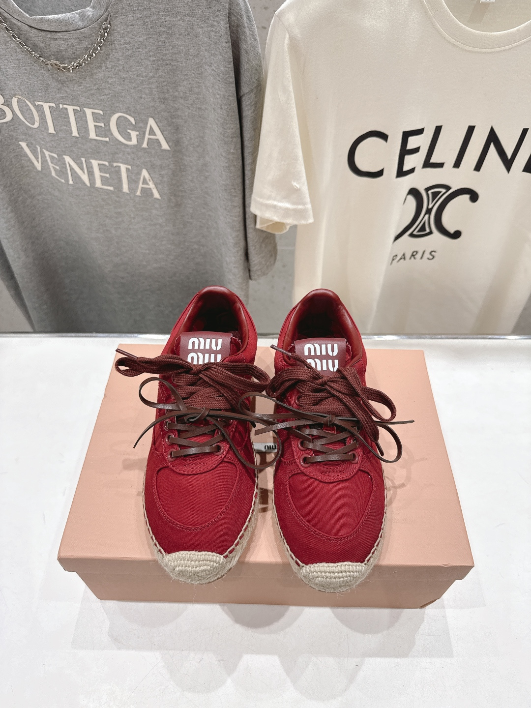 高版本出厂 MiuMiu/缪缪F022 2026ss新款麻绳底渔夫鞋一脚蹬乐福鞋休闲鞋原版开模 所有材质