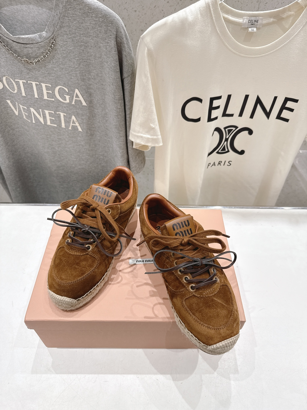 高版本出厂 MiuMiu/缪缪F022 2026ss新款麻绳底渔夫鞋一脚蹬乐福鞋休闲鞋原版开模 所有材质