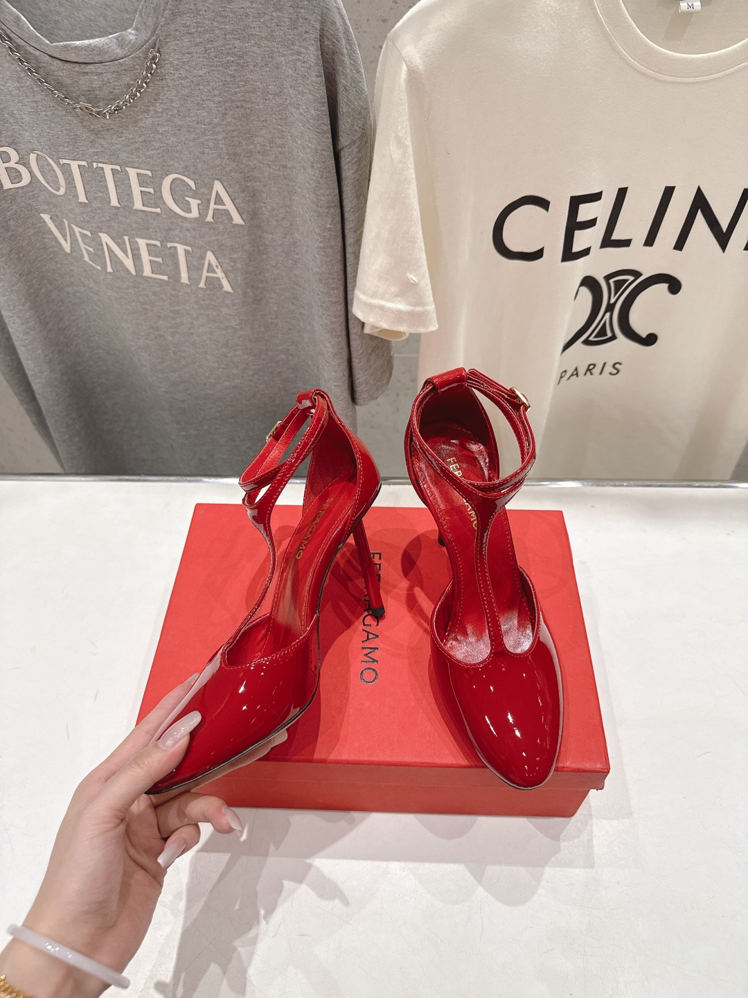 高版本出厂 FERRAGAMO/菲拉格慕F030 2026ss新款高跟鞋凉鞋FAM今期高频曝光的高跟凉鞋