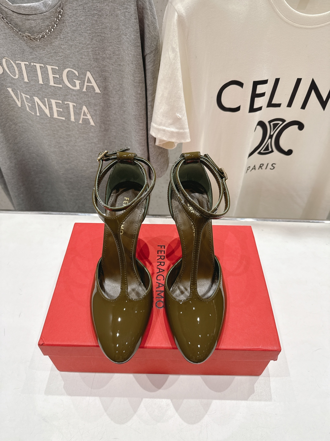 高版本出厂 FERRAGAMO/菲拉格慕F030 2026ss新款高跟鞋凉鞋FAM今期高频曝光的高跟凉鞋