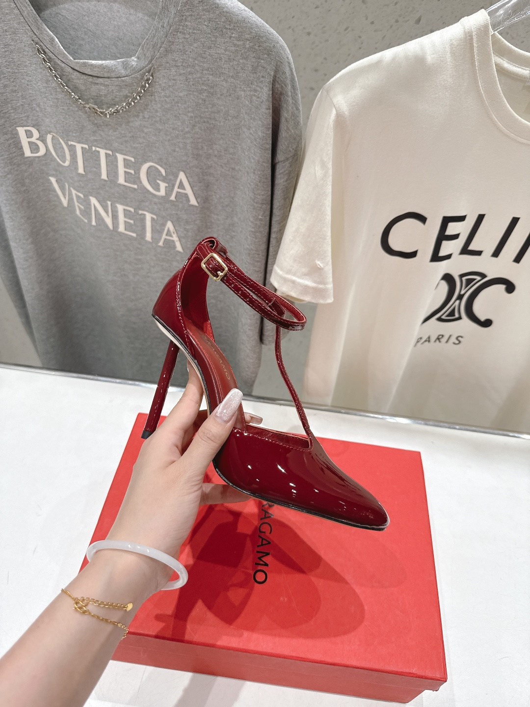 高版本出厂 FERRAGAMO/菲拉格慕F030 2026ss新款高跟鞋凉鞋FAM今期高频曝光的高跟凉鞋