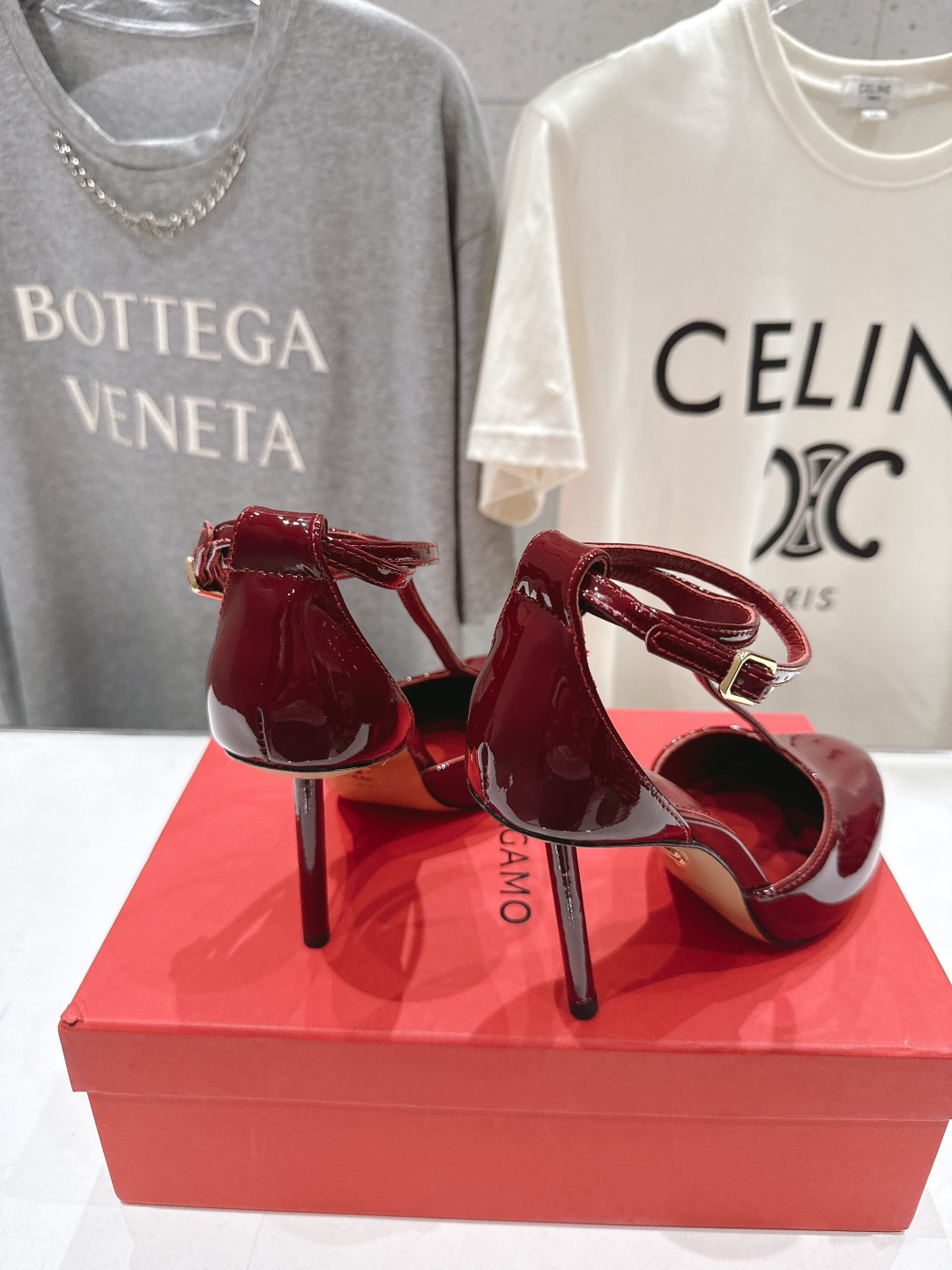 高版本出厂 FERRAGAMO/菲拉格慕F030 2026ss新款高跟鞋凉鞋FAM今期高频曝光的高跟凉鞋