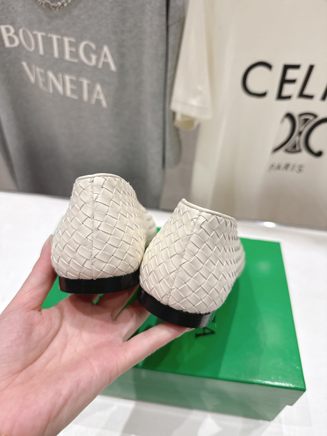 高版本出厂Bottega Veneta/BV F065 2026ss新款编织玛丽珍平底鞋乐福鞋 高定的配