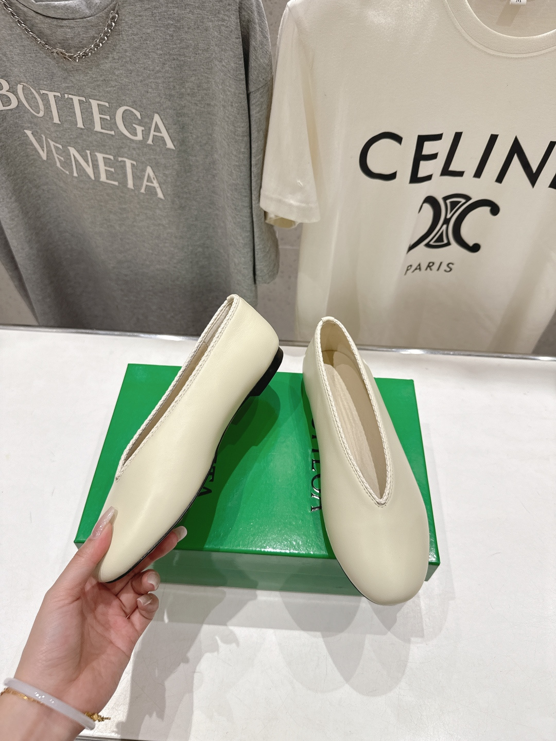 高版本出厂Bottega Veneta/BV F065 2026ss新款编织玛丽珍平底鞋乐福鞋 高定的配