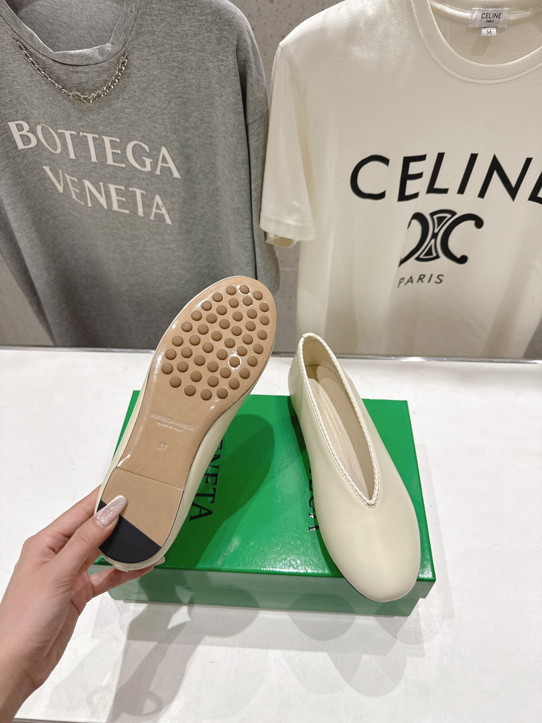 高版本出厂Bottega Veneta/BV F065 2026ss新款编织玛丽珍平底鞋乐福鞋 高定的配
