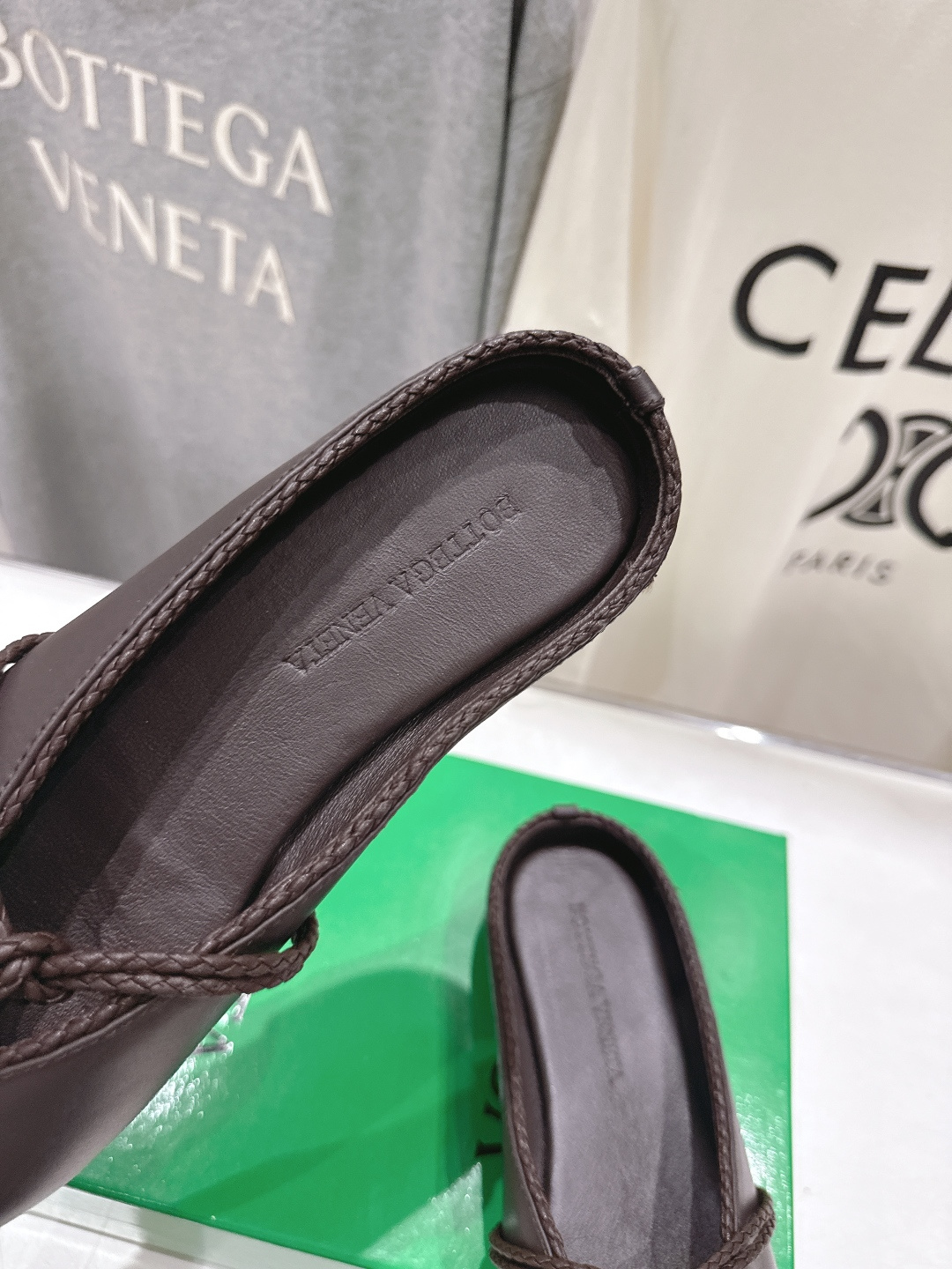 高版本出厂Bottega Veneta/BV F065 2026ss新款结绳玛丽珍半包拖鞋乐福鞋 高定的