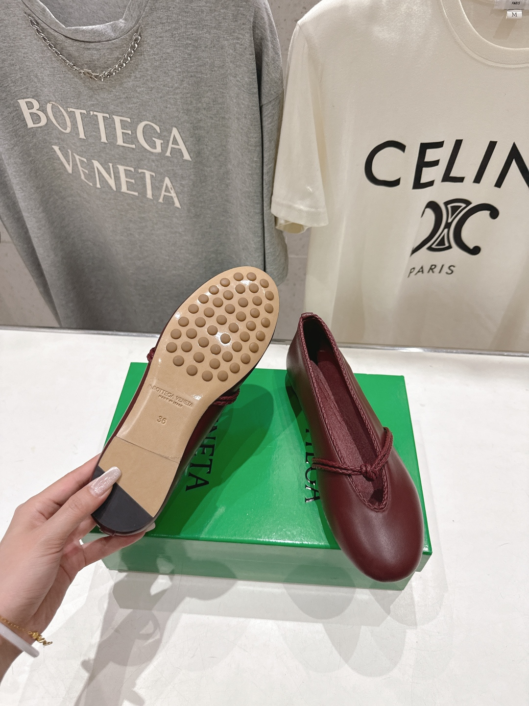 高版本出厂Bottega Veneta/BV F065 2026ss新款结绳玛丽珍平底鞋乐福鞋 高定的配