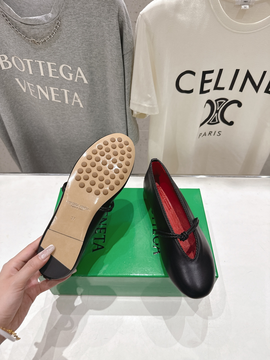 高版本出厂Bottega Veneta/BV F065 2026ss新款结绳玛丽珍平底鞋乐福鞋 高定的配