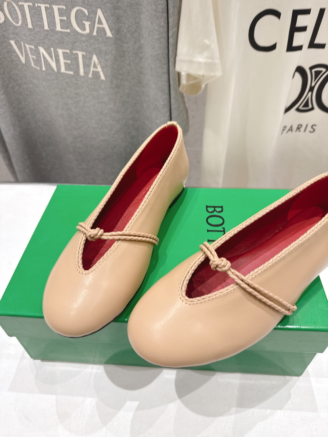 高版本出厂Bottega Veneta/BV F065 2026ss新款结绳玛丽珍平底鞋乐福鞋 高定的配