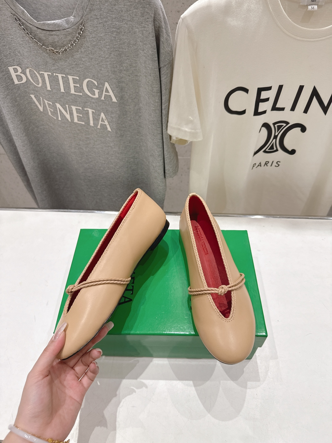 高版本出厂Bottega Veneta/BV F065 2026ss新款结绳玛丽珍平底鞋乐福鞋 高定的配