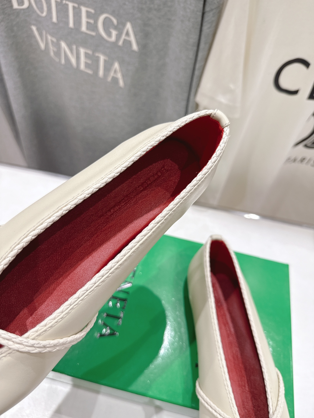 高版本出厂Bottega Veneta/BV F065 2026ss新款结绳玛丽珍平底鞋乐福鞋 高定的配