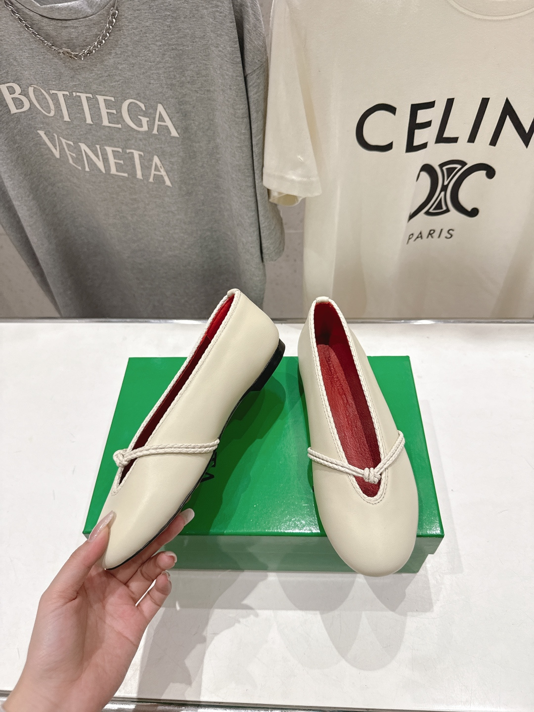 高版本出厂Bottega Veneta/BV F065 2026ss新款结绳玛丽珍平底鞋乐福鞋 高定的配