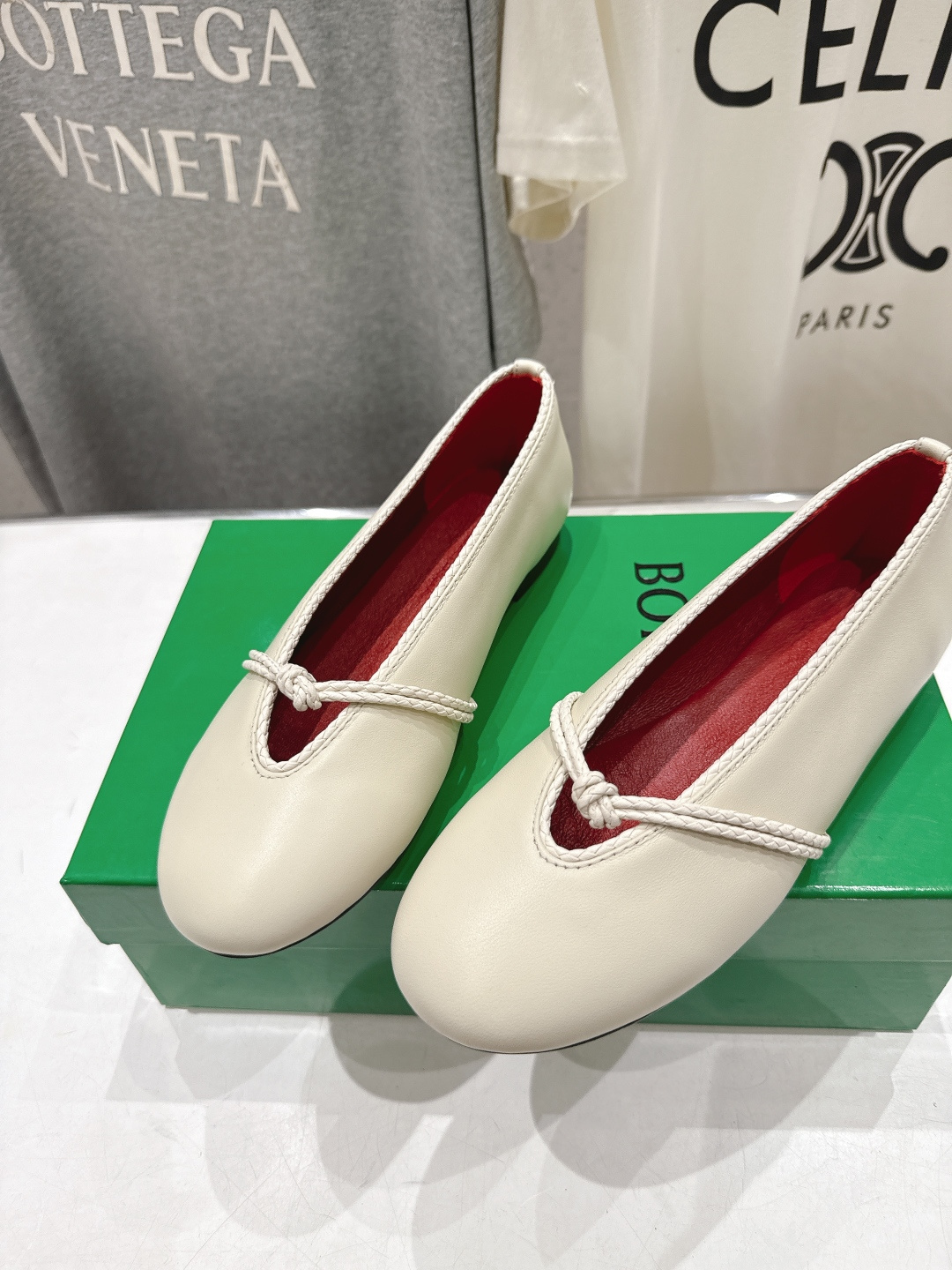 高版本出厂Bottega Veneta/BV F065 2026ss新款结绳玛丽珍平底鞋乐福鞋 高定的配