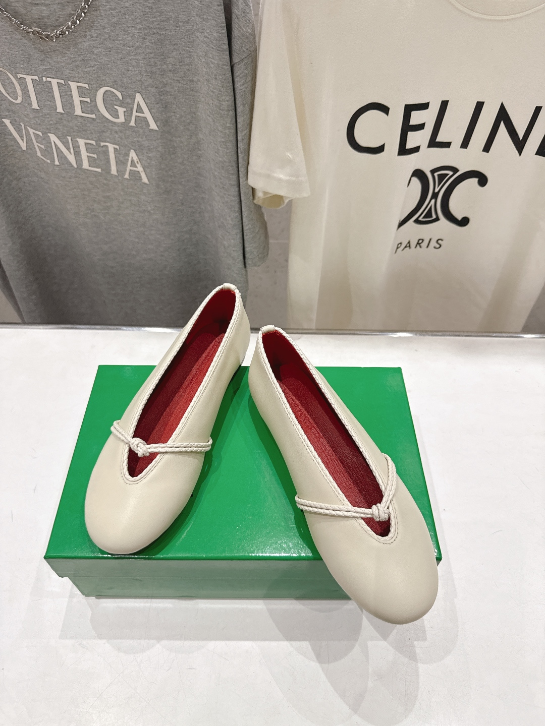 高版本出厂Bottega Veneta/BV F065 2026ss新款结绳玛丽珍平底鞋乐福鞋 高定的配