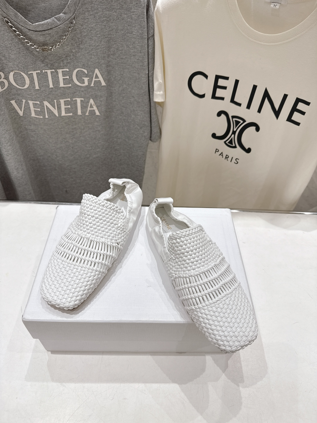 高版本出厂 CELINE*赛琳F035 2026ss新款玛丽珍复古风编织休闲乐福鞋平底鞋网红爆款来袭！各