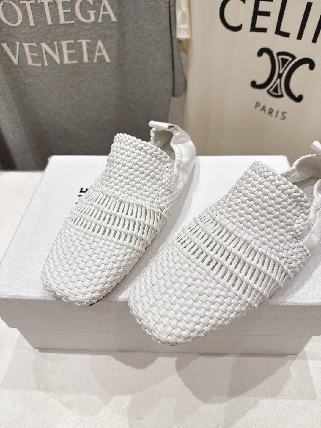 高版本出厂 CELINE*赛琳F035 2026ss新款玛丽珍复古风编织休闲乐福鞋平底鞋网红爆款来袭！各