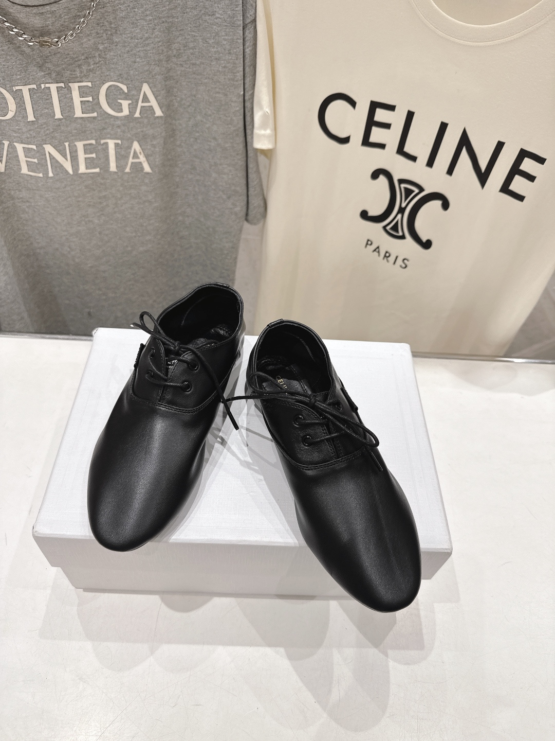 高版本出厂 CELINE*赛琳F035 2026ss新款玛丽珍布洛克复古风系带休闲乐福鞋平底鞋网红爆款来