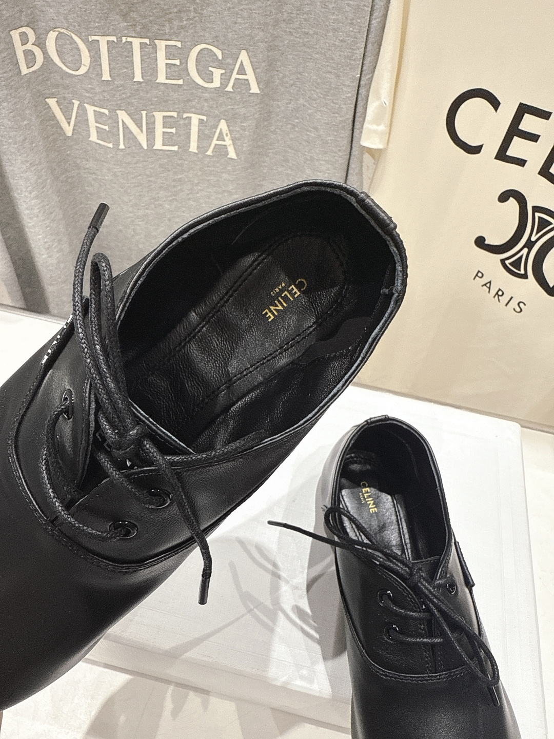 高版本出厂 CELINE*赛琳F035 2026ss新款玛丽珍布洛克复古风系带休闲乐福鞋平底鞋网红爆款来