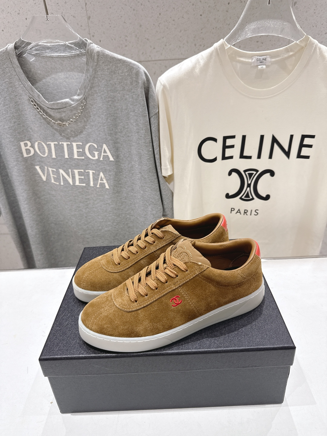 高版本出厂 Chanel*香奈儿~小香2026ss最新款系带平底休闲鞋，目前超级流行的饼干鞋网红明星小红