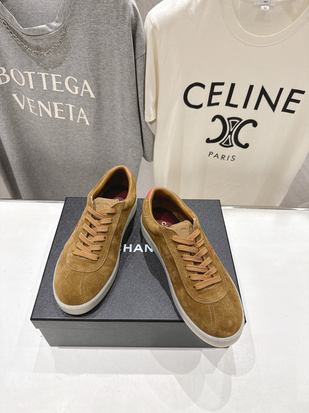 高版本出厂 Chanel*香奈儿~小香2026ss最新款系带平底休闲鞋，目前超级流行的饼干鞋网红明星小红