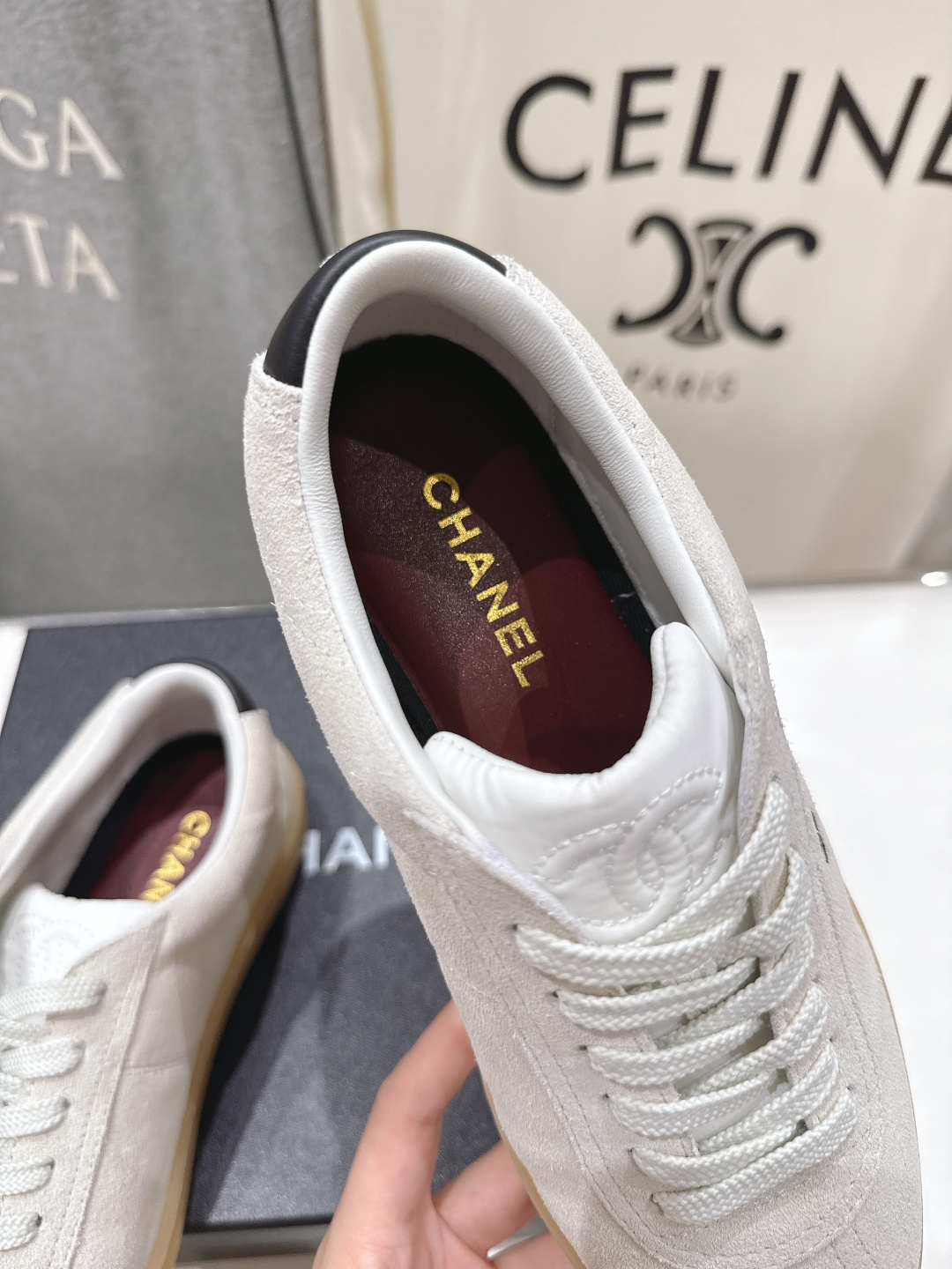 高版本出厂 Chanel*香奈儿~小香2026ss最新款系带平底休闲鞋，目前超级流行的饼干鞋网红明星小红