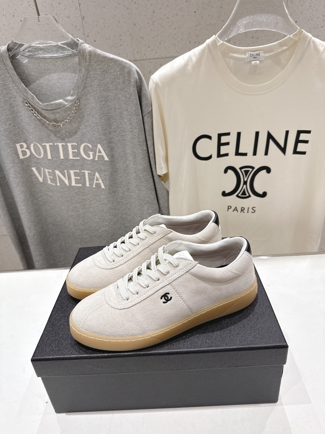 高版本出厂 Chanel*香奈儿~小香2026ss最新款系带平底休闲鞋，目前超级流行的饼干鞋网红明星小红