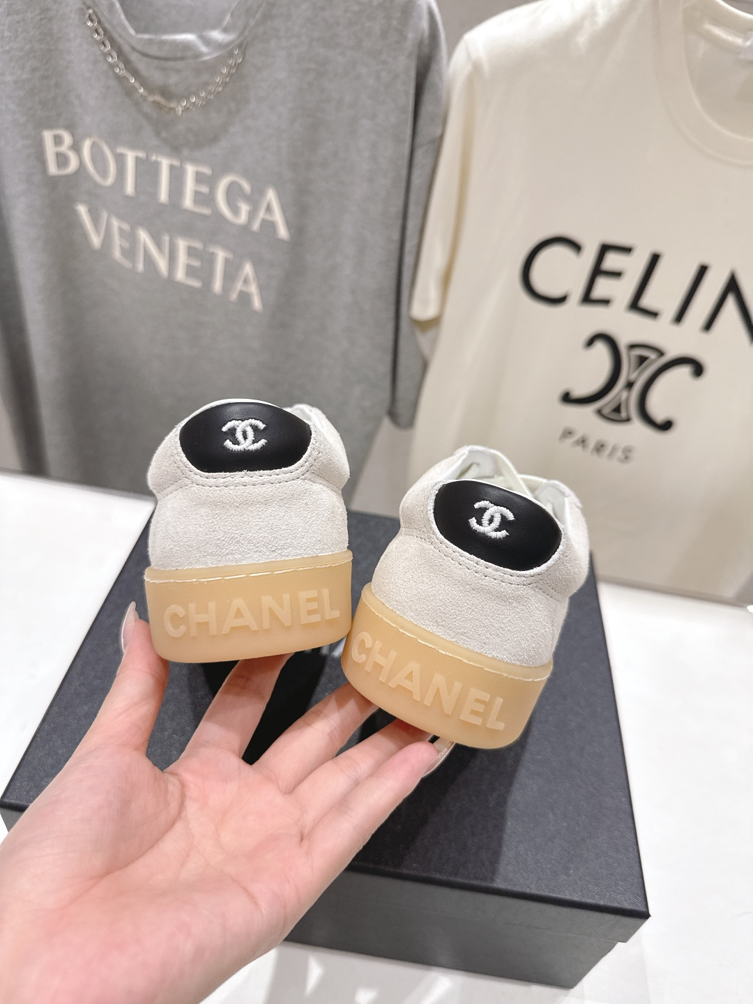 高版本出厂 Chanel*香奈儿~小香2026ss最新款系带平底休闲鞋，目前超级流行的饼干鞋网红明星小红