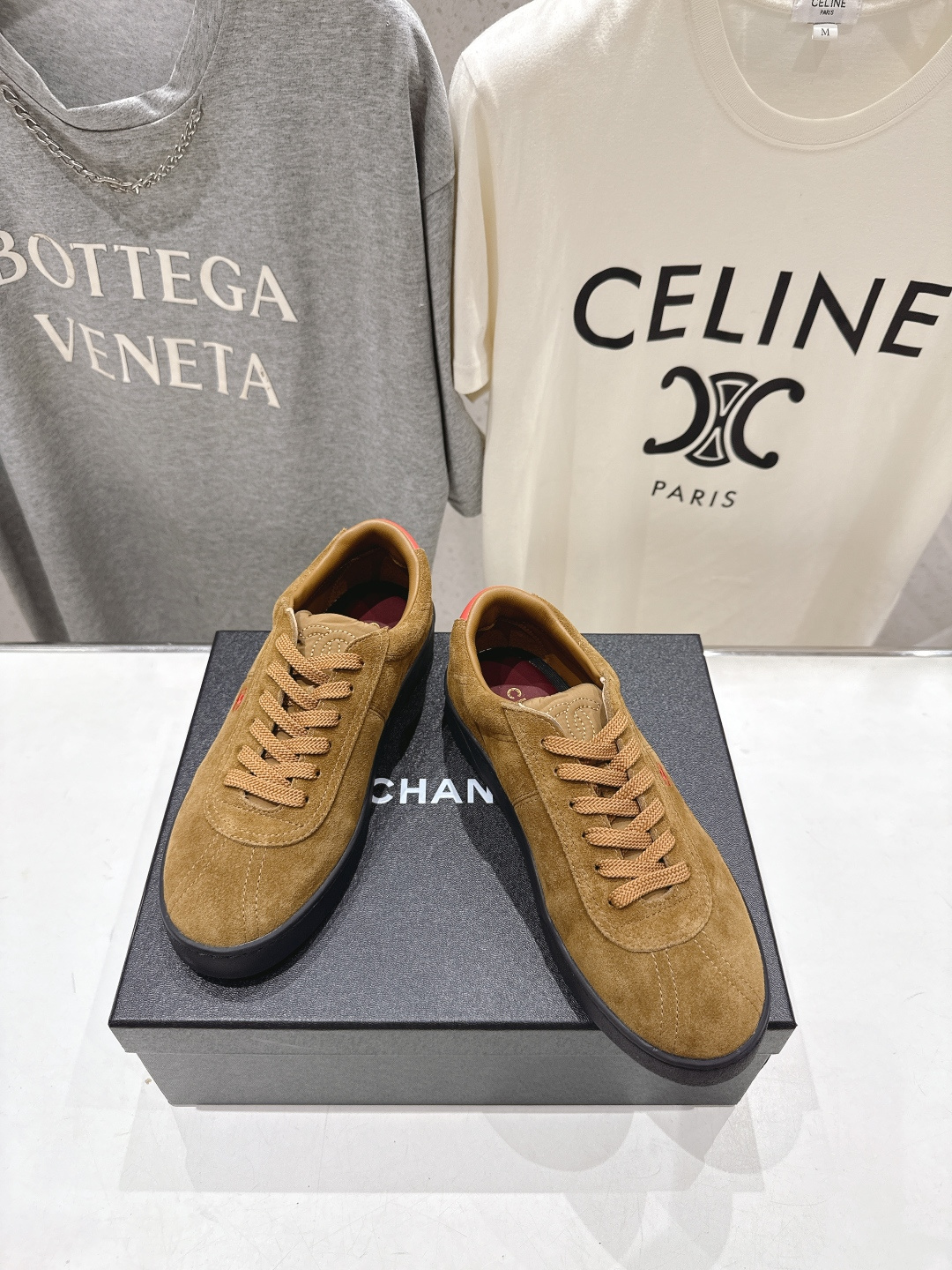 高版本出厂 Chanel*香奈儿~小香2026ss最新款系带平底休闲鞋，目前超级流行的饼干鞋网红明星小红