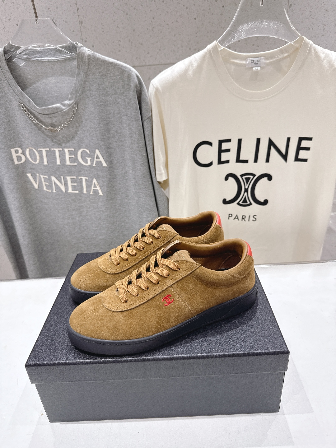 高版本出厂 Chanel*香奈儿~小香2026ss最新款系带平底休闲鞋，目前超级流行的饼干鞋网红明星小红