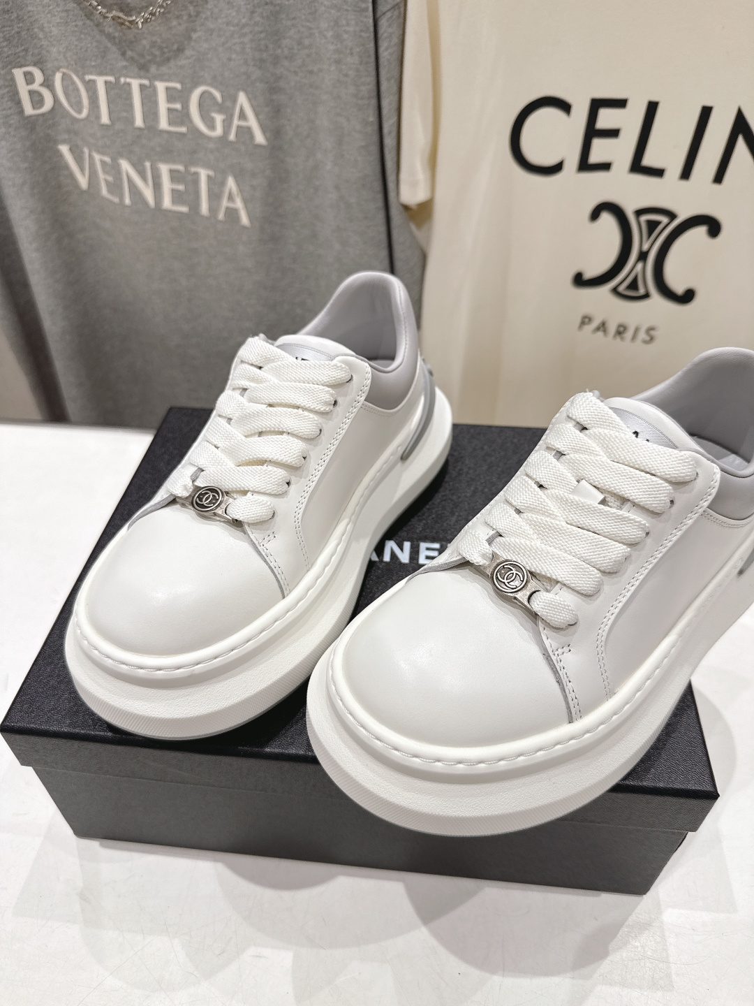 高版本出厂 Chanel* 香奈儿～小香2026ss 最新饼干鞋目前超级流行的厚底饼干鞋，熊猫鞋休闲鞋网