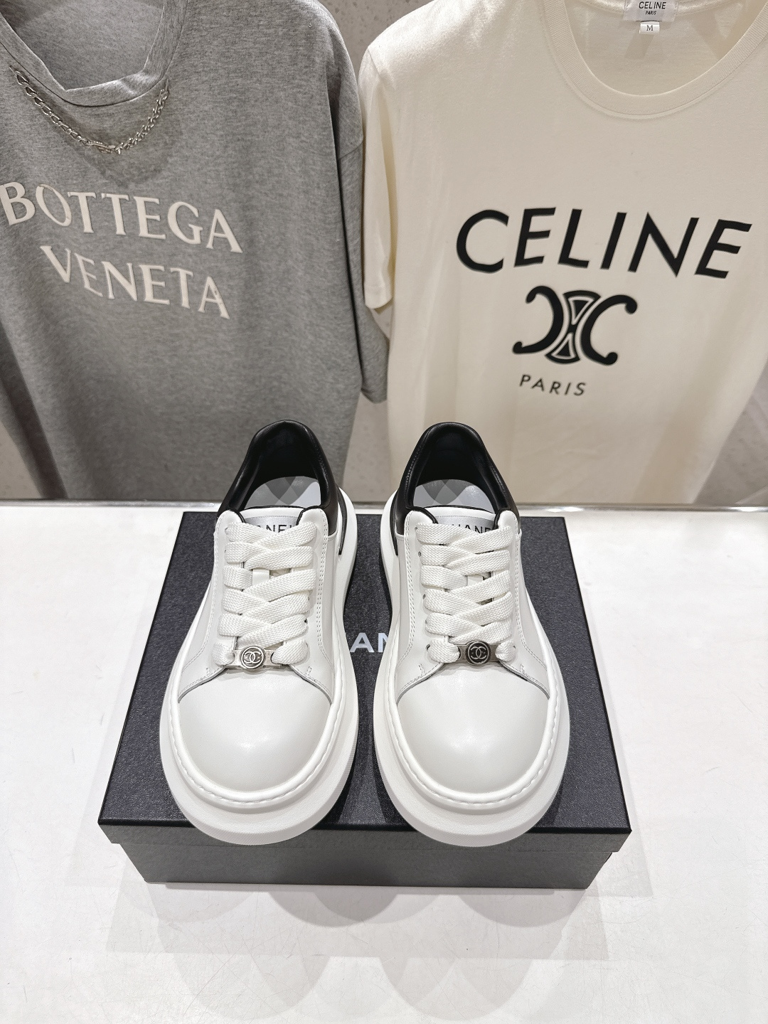 高版本出厂 Chanel* 香奈儿～小香2026ss 最新饼干鞋目前超级流行的厚底饼干鞋，熊猫鞋休闲鞋网