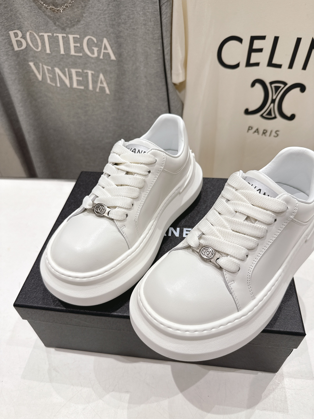 高版本出厂 Chanel* 香奈儿～小香2026ss 最新饼干鞋目前超级流行的厚底饼干鞋，熊猫鞋休闲鞋网