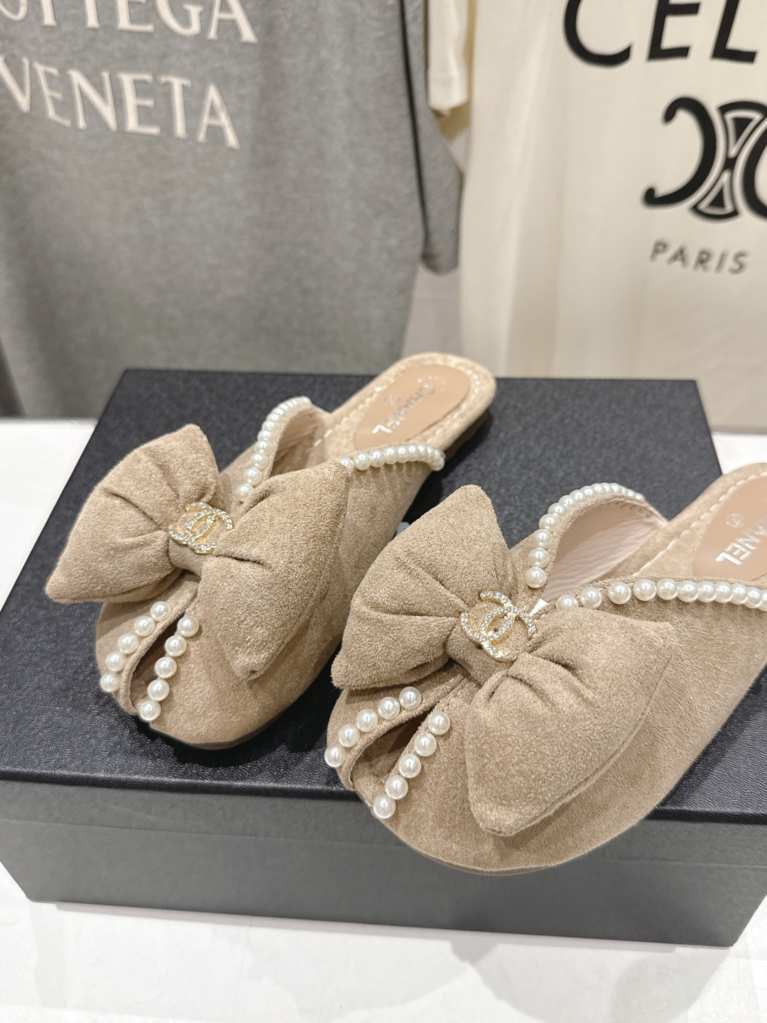 高版本出厂 Chanel*香奈儿F036 小香2026ss夏季新款珍珠蝴蝶结平底拖鞋小香的一款全新设计 