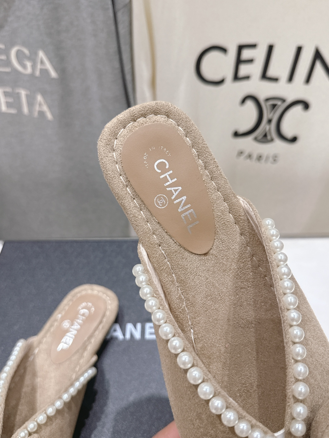 高版本出厂 Chanel*香奈儿F036 小香2026ss夏季新款珍珠蝴蝶结平底拖鞋小香的一款全新设计 