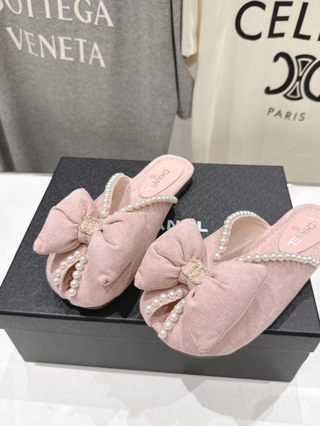 高版本出厂 Chanel*香奈儿F036 小香2026ss夏季新款珍珠蝴蝶结平底拖鞋小香的一款全新设计 