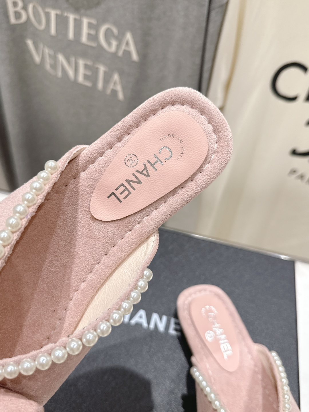 高版本出厂 Chanel*香奈儿F036 小香2026ss夏季新款珍珠蝴蝶结平底拖鞋小香的一款全新设计 